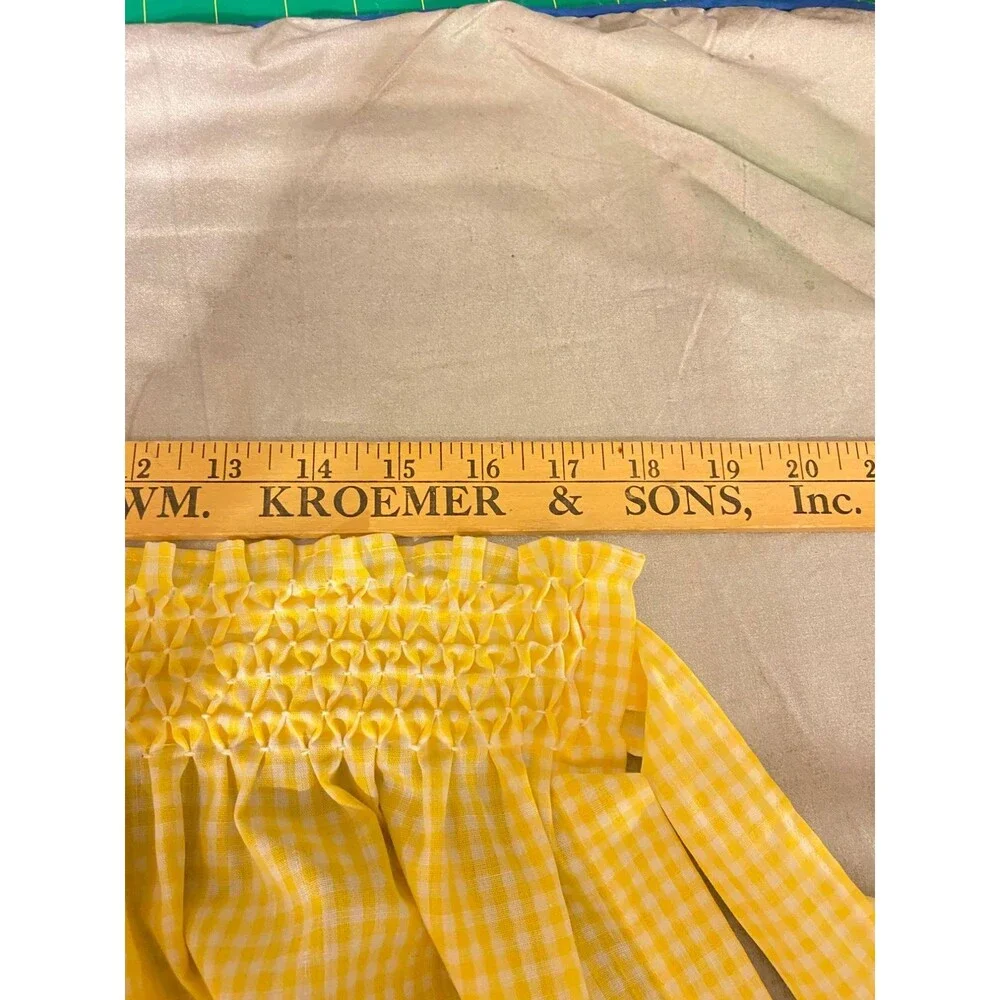 #5710 Womens Checkered Yellow and White Half Apron With Crossstich embroidery